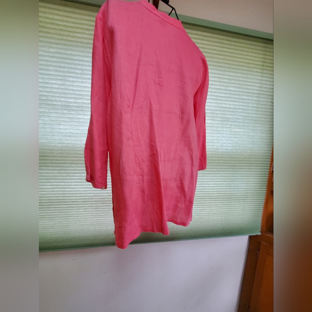 Women's Pink Tunic Blouse - Picture 2 of 6